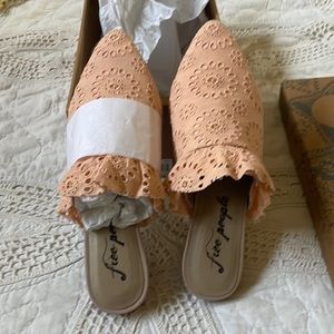 Free people slip on